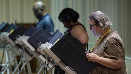 美国教授爆料最新新闻,揭秘事件背后真相  第3张